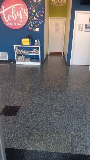 Floor Cleaning Services in Duncanville, TX (1)