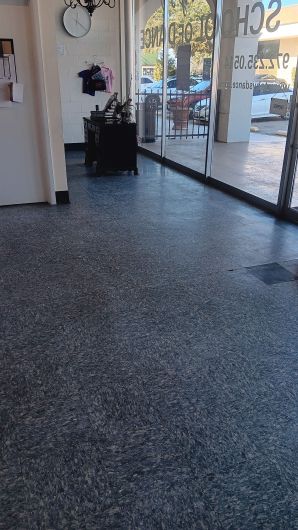 Floor Cleaning Services in Duncanville, TX (3)